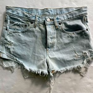 BDG Shorts Womens Blue Denim Mid Rise Cutoff Tomgirl Raw Hem Button Fly 27